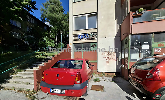 Koševsko Brdo, Muhameda Hadžijahića, skladište 52m2, prizemlje, sa parkingom.