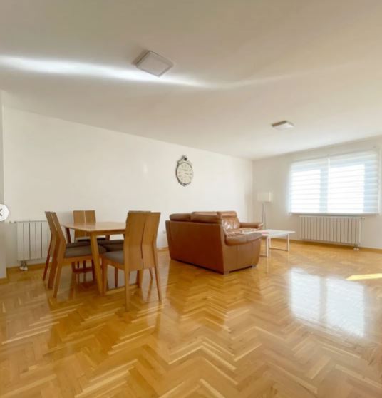 Nova Otoka, Generala Mehmeda Alagića, 82m2, trosoban, VIII sprat, novogradnja, namješten, centralno grijanje, klima, blinda vrata, balkon, 400.000KM.