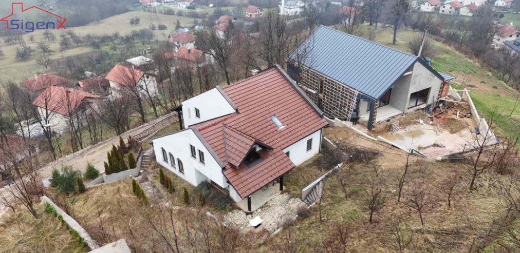 Vogošća, Ugorsko, cca 338m2, zemljište 1.188m2, luksuzna.
