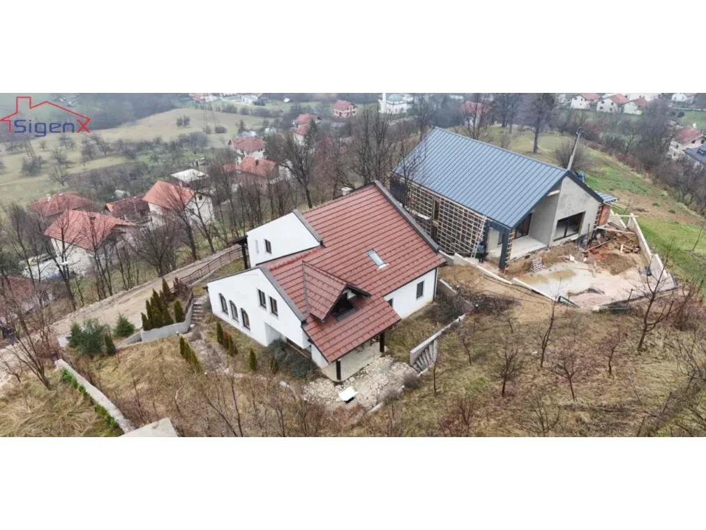 Vogošća, Ugorsko, cca 338m2, zemljište 1.188m2, luksuzna.