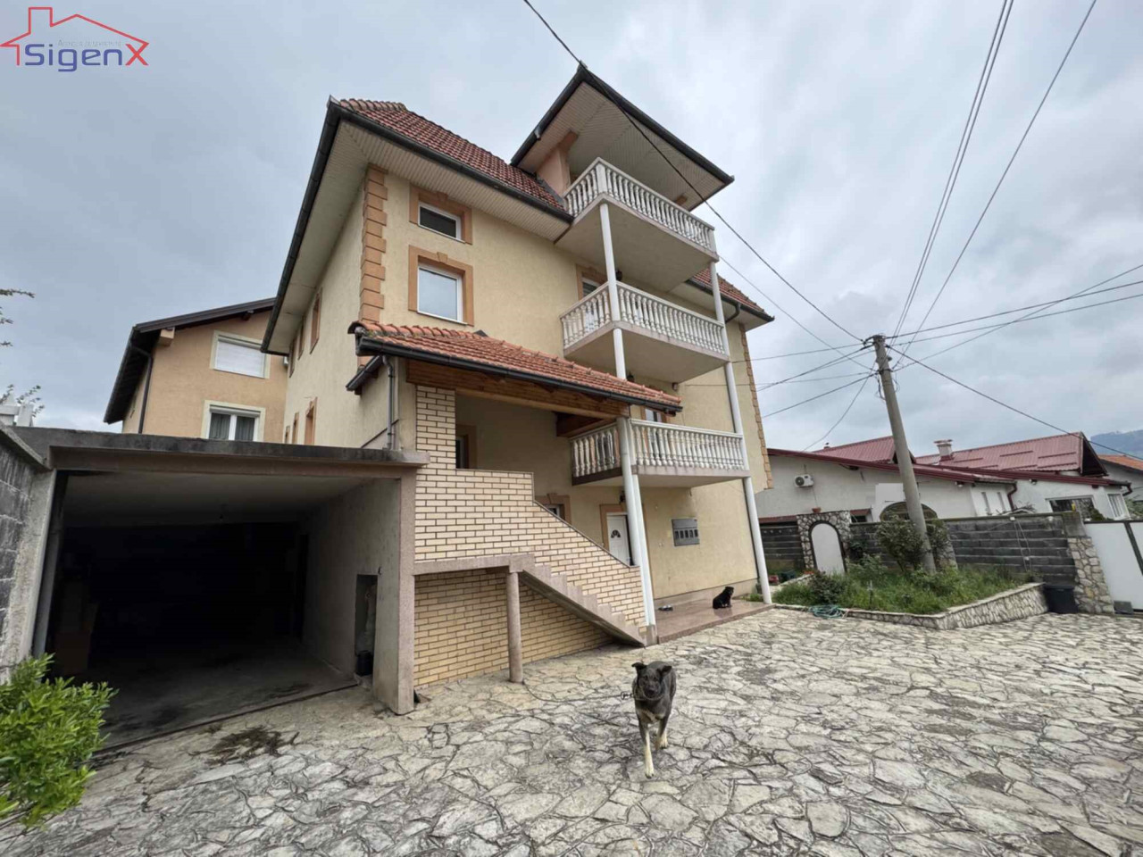 Kobilja Glava, 8.5x9.4m, pr+2s+pk, parcela 650m2.