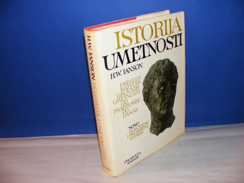 Istorija umjetnosti, tvrdi povez, dobro očuvano, cijena 50€.