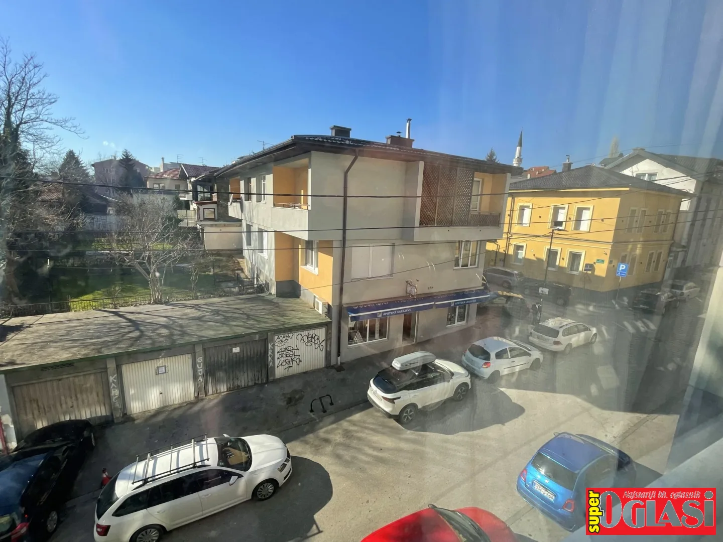 Četverosoban renoviran stan Stari Grad, 81 m2
