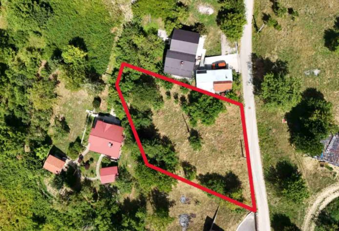 Ilijaš, Malešići, 1.215m2.