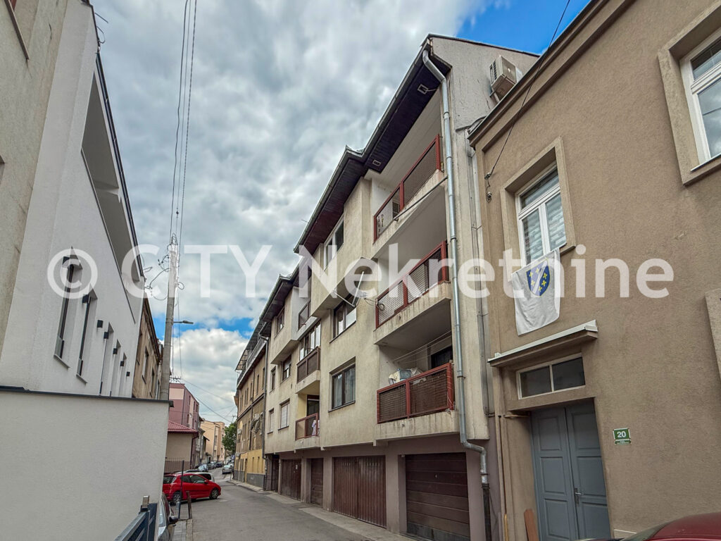 Mejtaš, Hadži-Sulejmanova, 75m2, trosoban, I sprat, bez lifta.