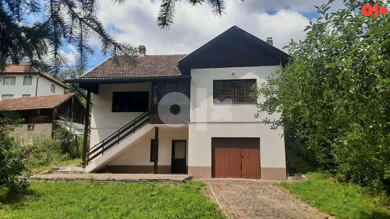 Kuća sa zemljištem na atraktivnoj lokaciji – Kladanj, cca 170m2, 100.000€.