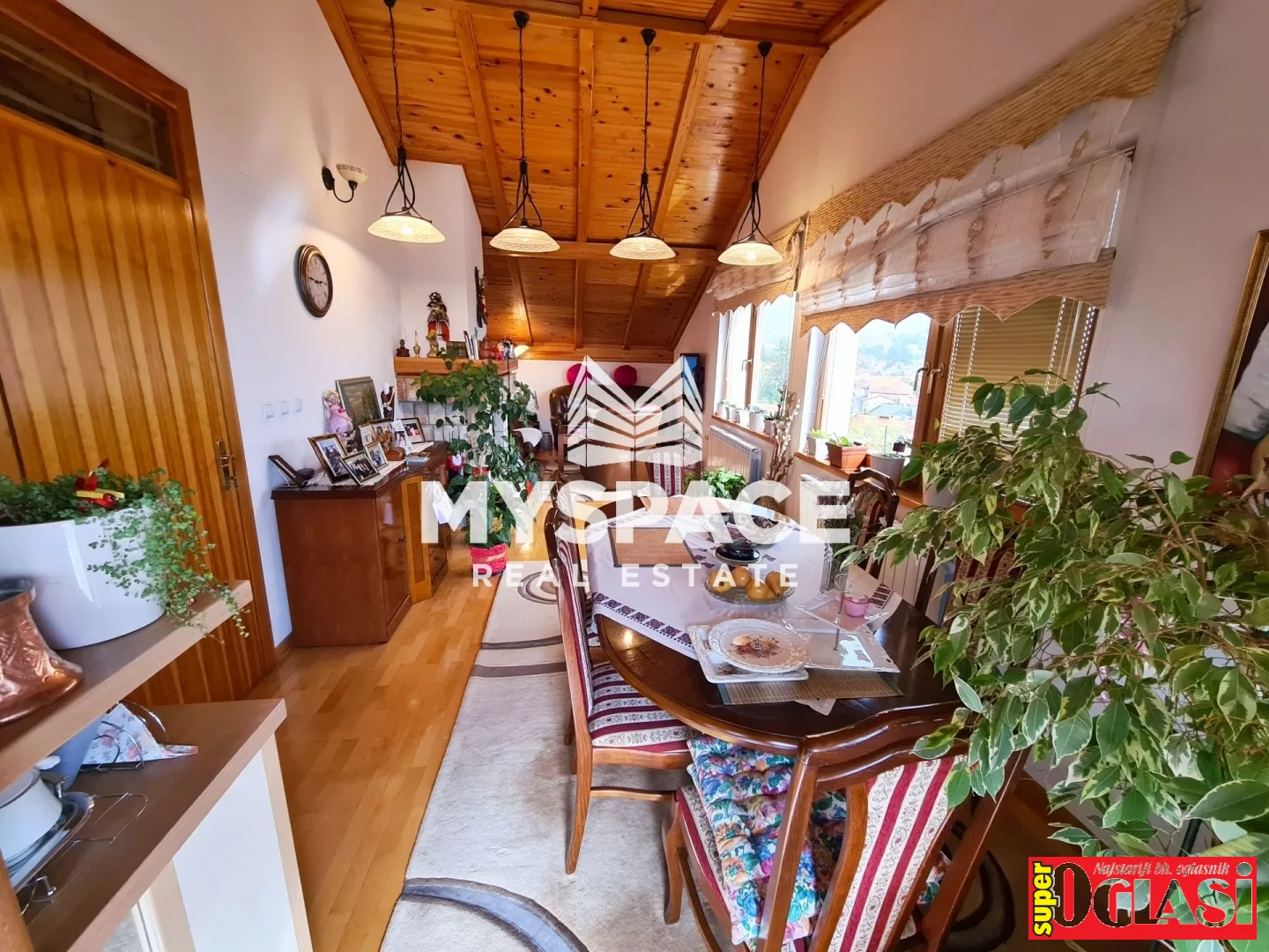 Kuća na tri etaže Pehlivanuša, 185 m2, #12061, kuća, površina 185m2, za najam