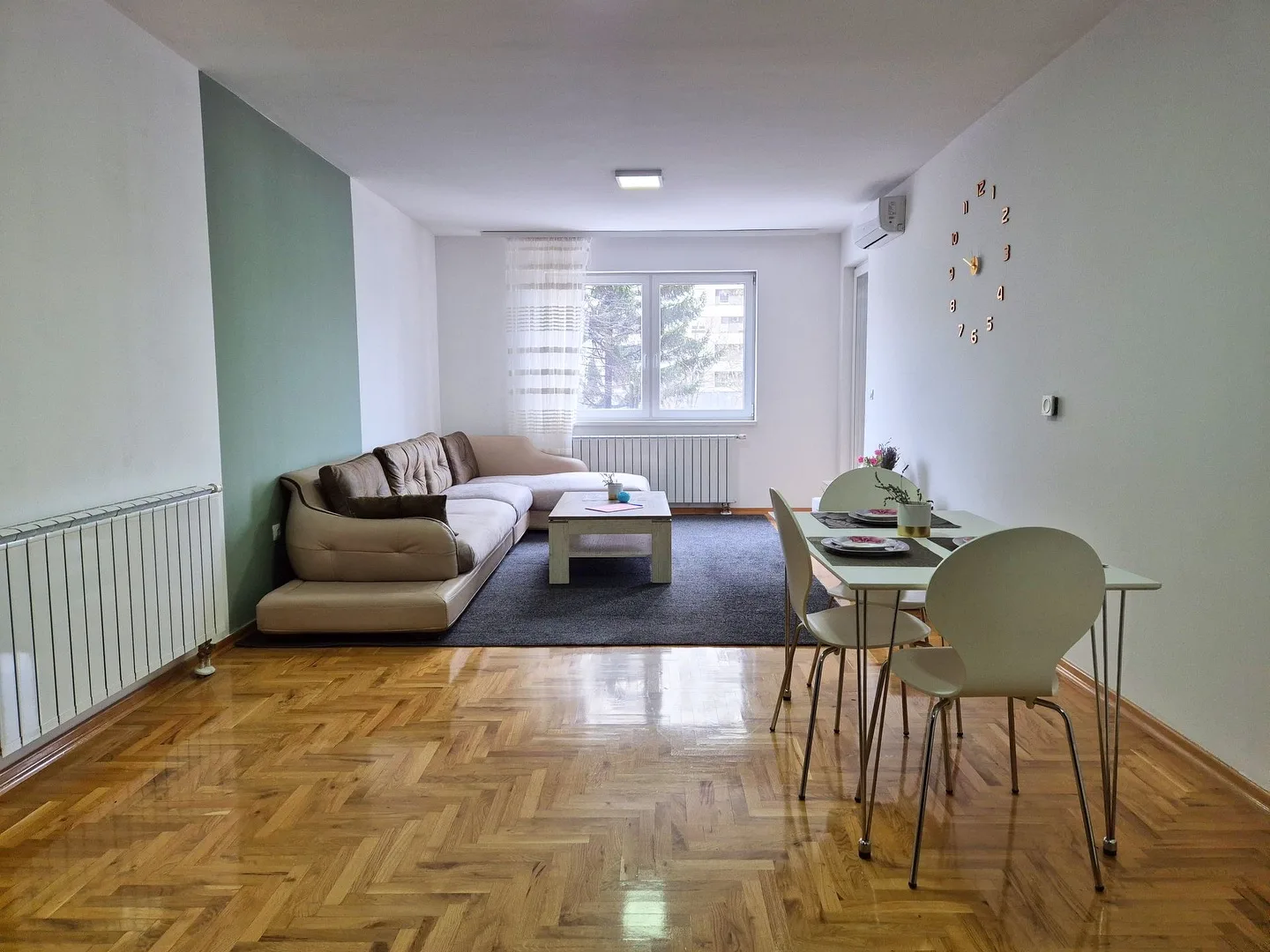 Nova Otoka, Generala Mehmeda Alagića, 80m2, trosoban, I sprat, centralno grijanje po potrošnji, klima, namješten, blinda vrata, 407.000KM.