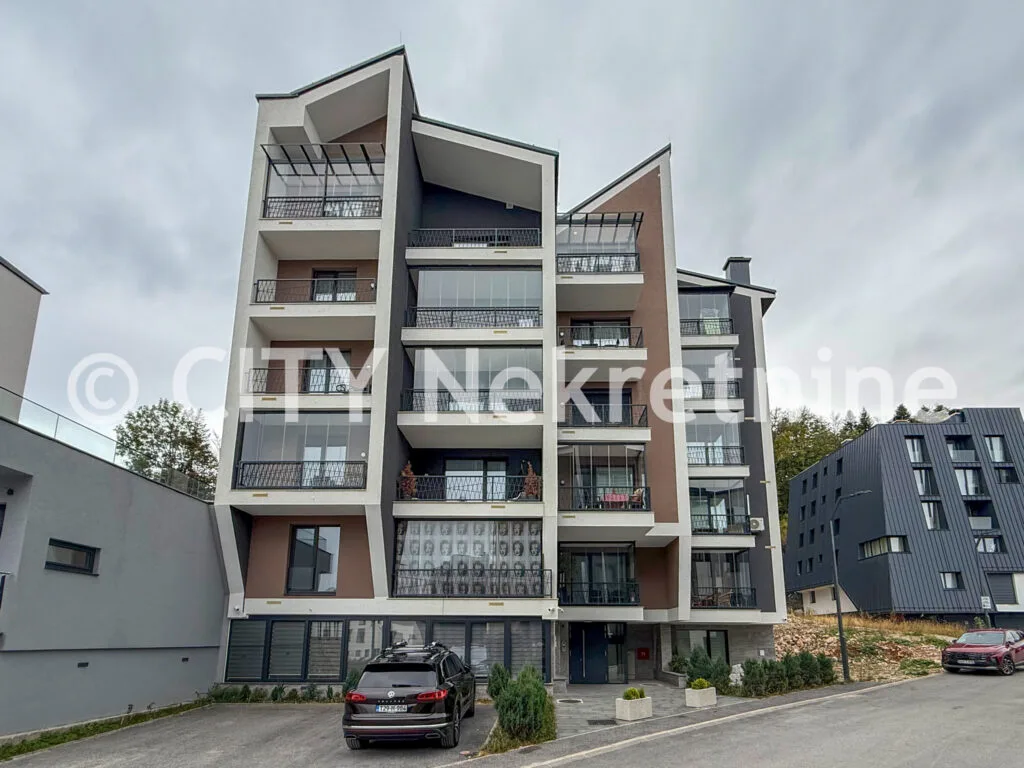Bjelašnica, Babin do, 53.78m2, dvosoban apartman, II sprat, namješten.