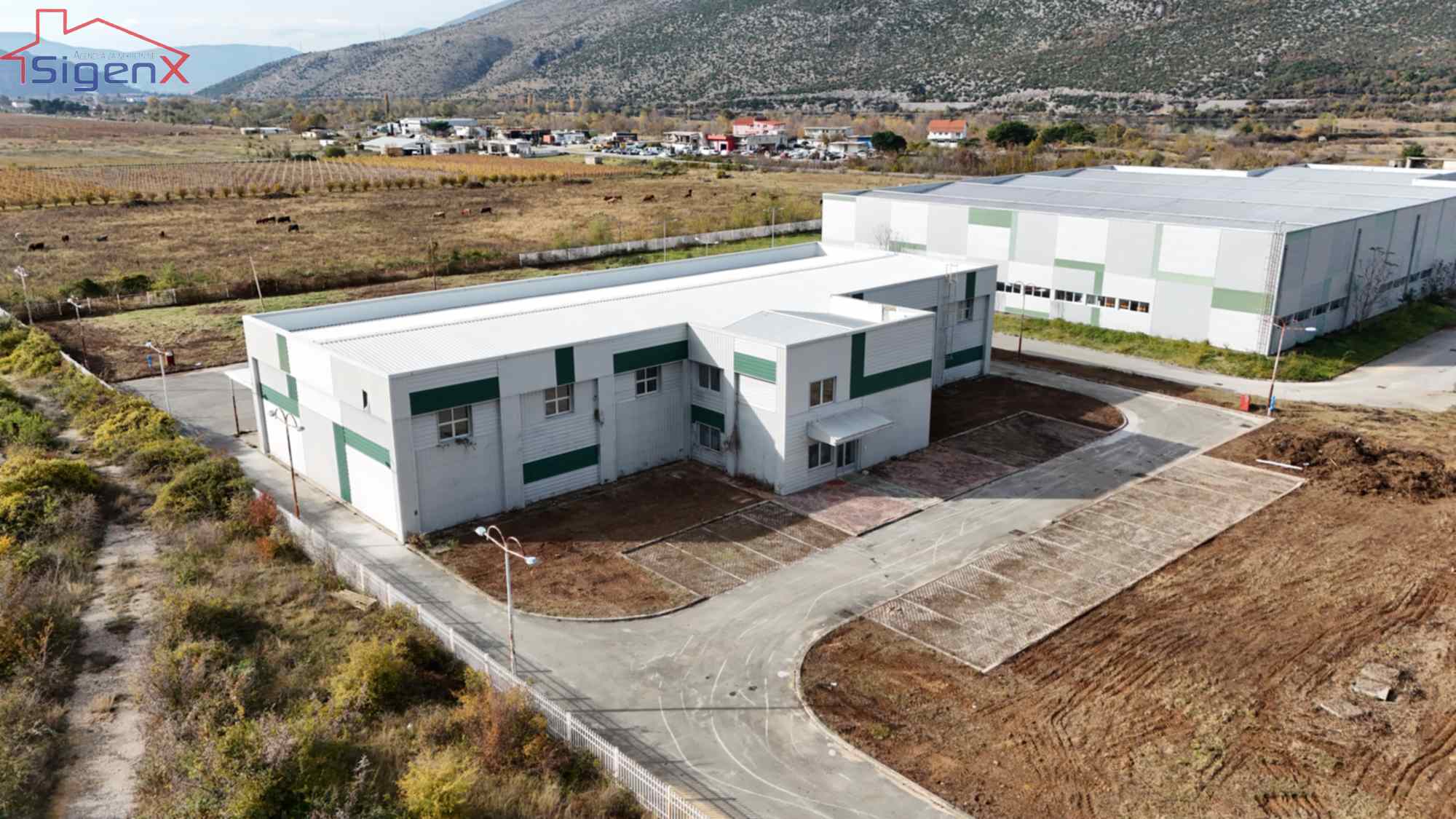 Mostar, Vrapčići, hala 1.004m2, dvorište 4.926m2.