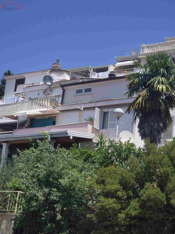 Neum, Kralja Tomislava, 75m2, trosoban, II sprat.