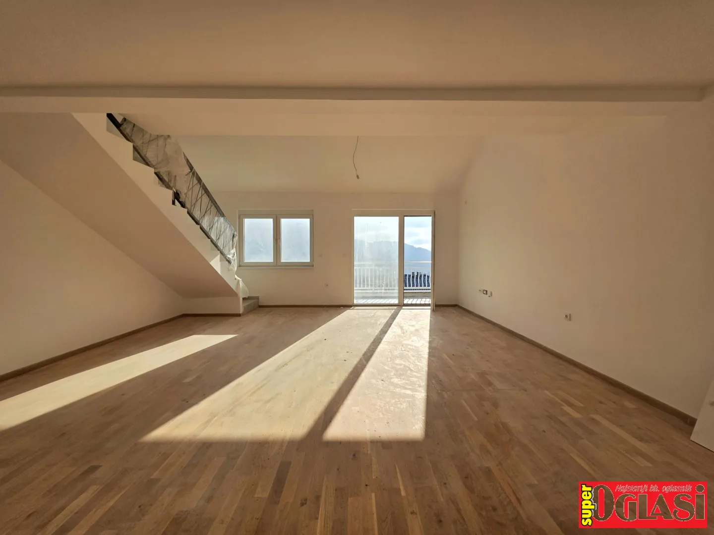 Trosoban stan u novogradnji Stari Grad, 94 m2