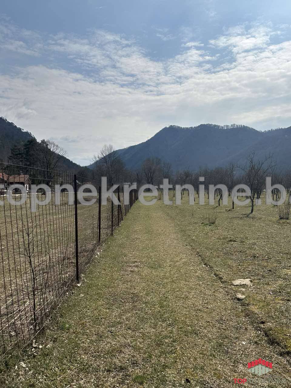 Boračko jezero, 13.000m2, pogodno za gradnju.