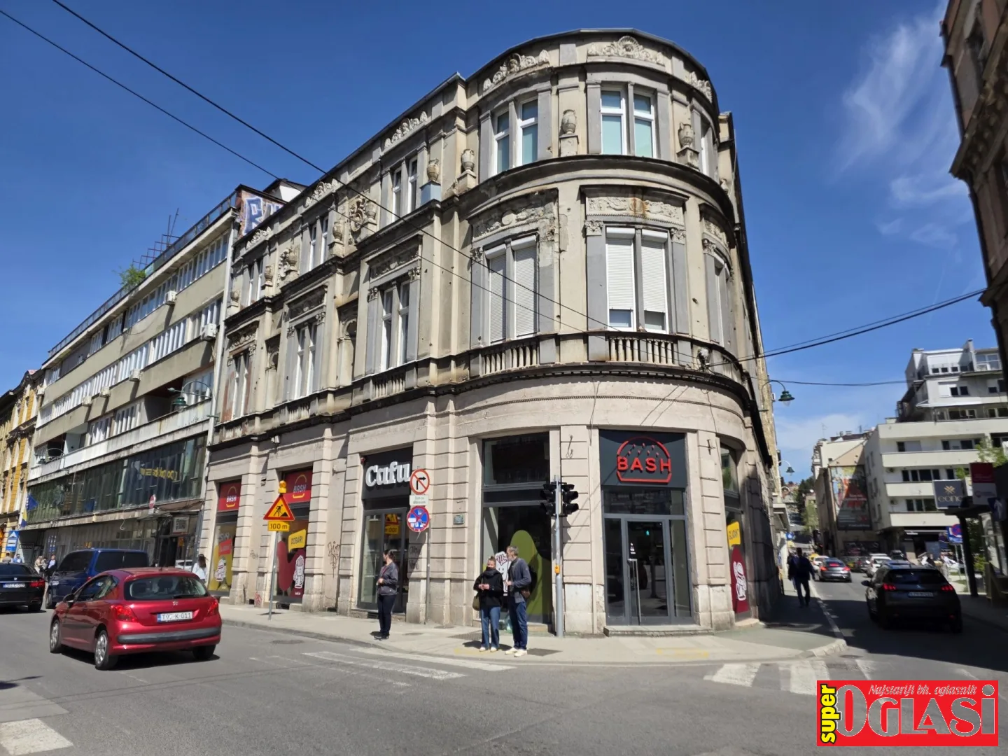 Trosoban renoviran i namješten stan, Centar, 80m2