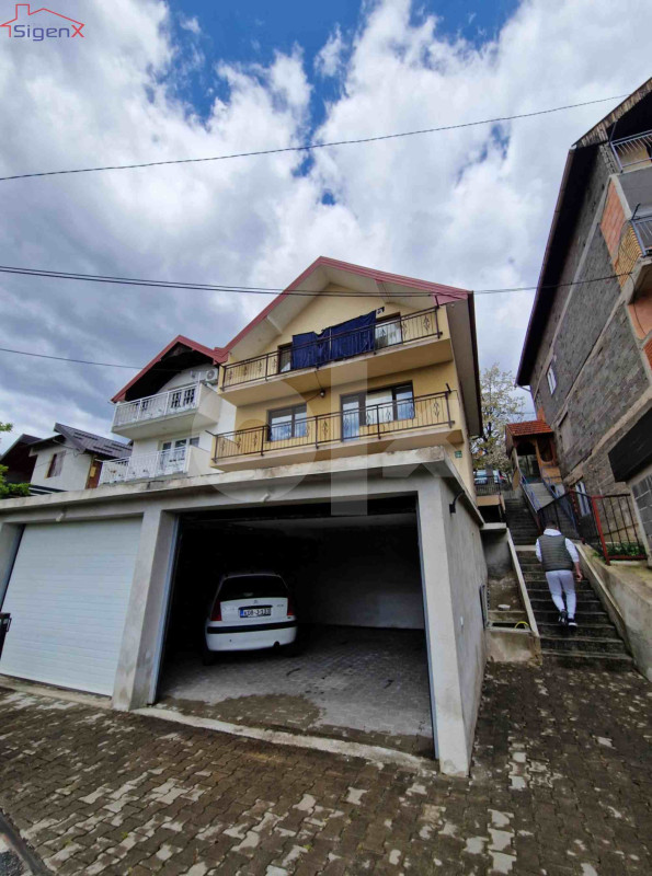Velešići, ul. Velešići, 210m2, 2 sprata.