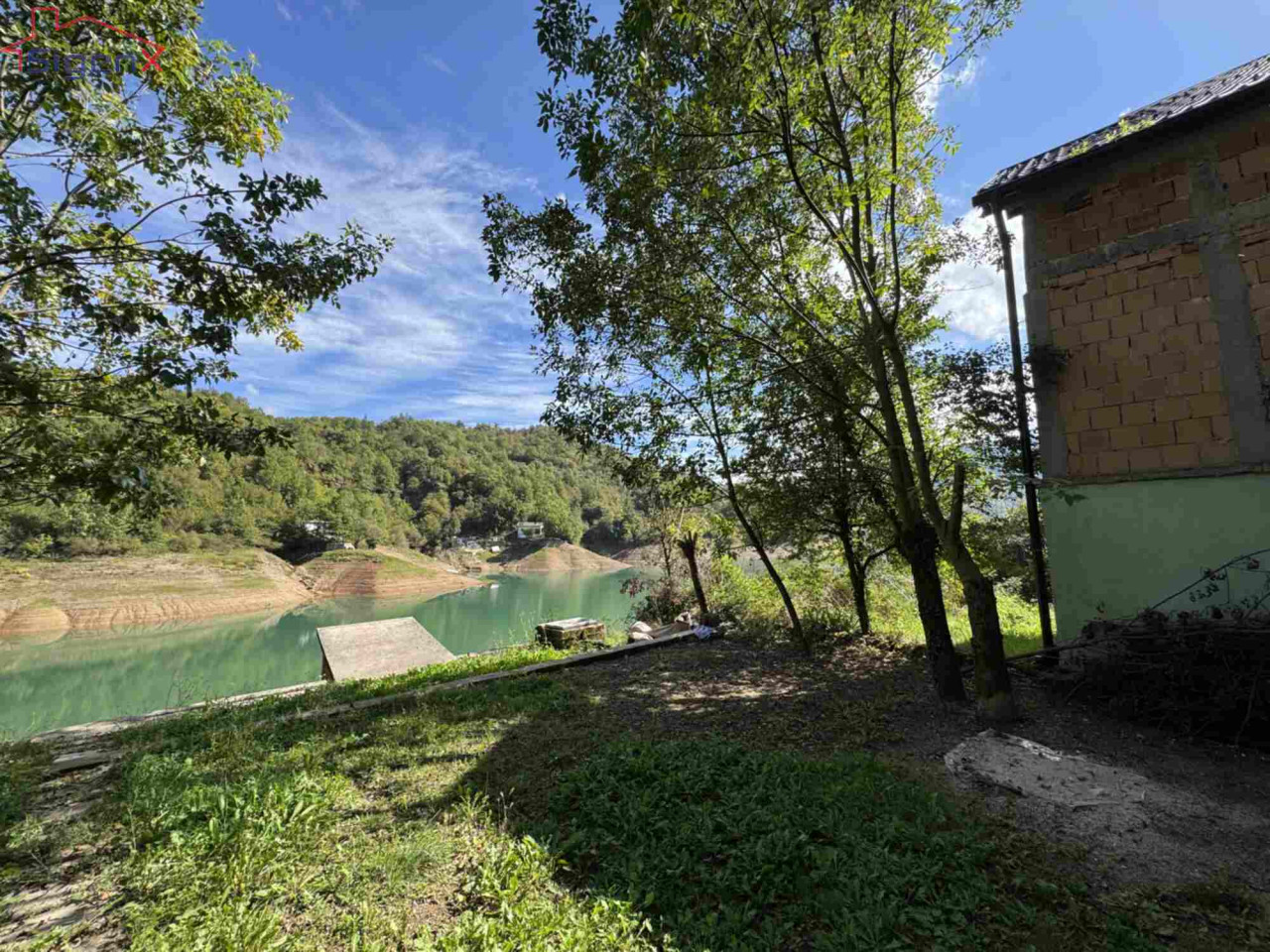 Konjic, Mrakovo, Glodnica, cca 170m2, pr+su+pk, zemljište 299m2.