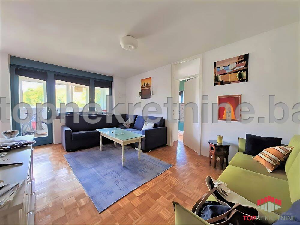 Breka, Himze Polovine, 70m2, I sprat, namješten, sa lođom.