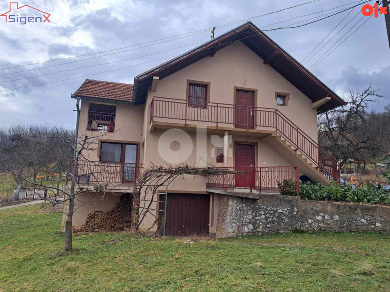 Istočno Sarajevo, Gornji Kotorac, pr+s, zemljište 1.980m2.