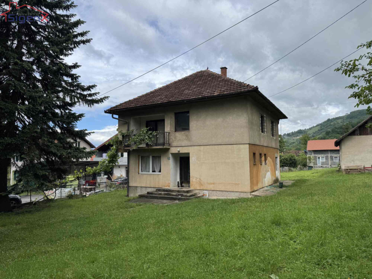 Vogošća, Donja Vogošća, cca 160m2, parcela 2.437m2.