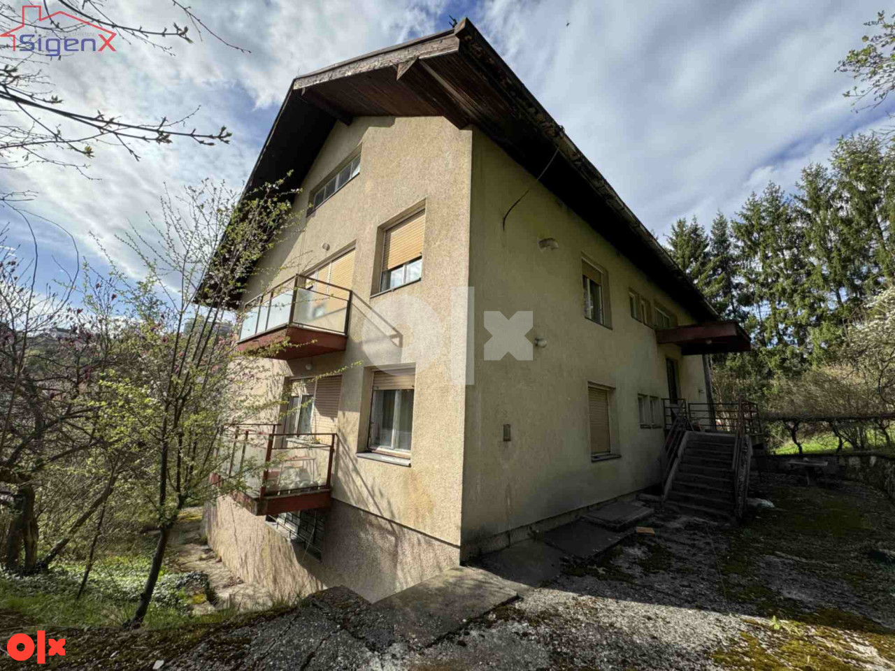 Vogošća, Gornja Jošanica, cca 400m2, parcela 3.507m2.