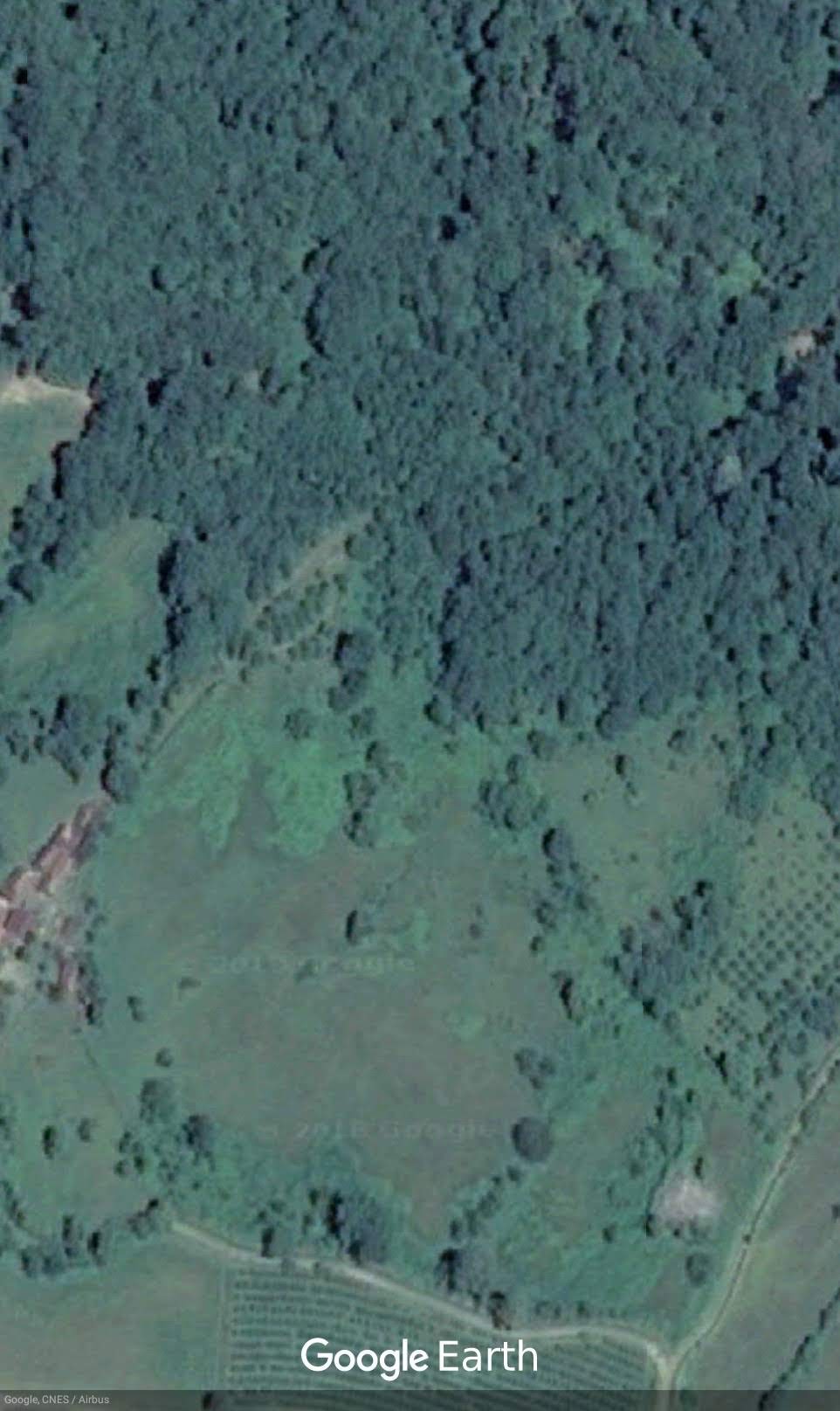 Podgradci, Resanovci, stara kuća, podrum, šuma, voćnjaci, 3 izvora, potok, 112.000m2, park Kozara, granica, autocesta, turizam, legalizirano, 150.000€.