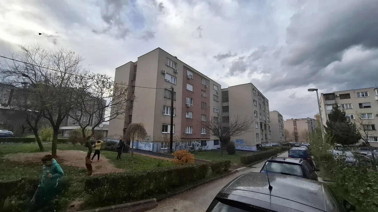 Švrakino, Prvomajska, 24m2, garsonijera, III sprat (nije posljednji).