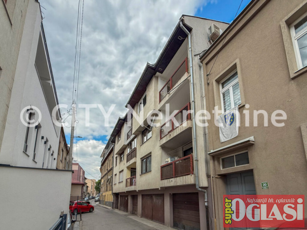 Mejtaš, Hadži-Sulejmanova, 75m2, trosoban, I sprat, bez lifta.