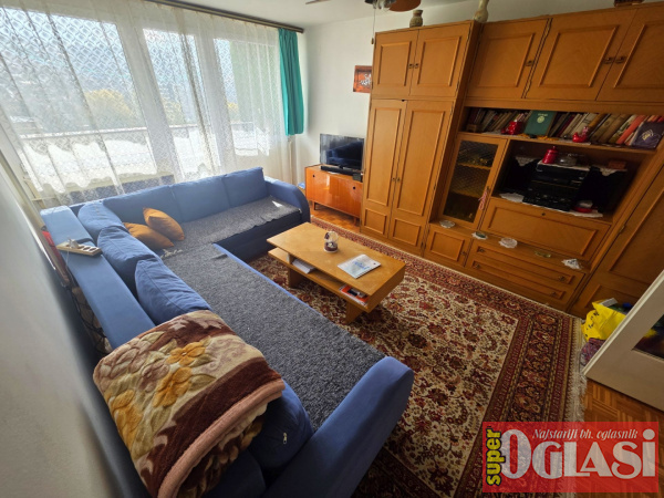 Otoka, Brčanska, 77m2, trosoban, XVIII sprat, dva lifta, centralno gradsko grijanje, 300.000KM.