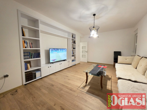 Koševo, Patriotske lige, 65m2, dvosoban, VII sprat, lift, renoviran, centralno gradsko grijanje, 380.000KM.