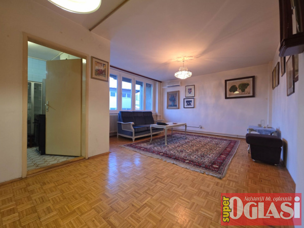Marijin Dvor, Kranjčevićeva, 64m2, trosoban, IV sprat, etažno plinsko grijanje, bez lifta, 315.000KM.